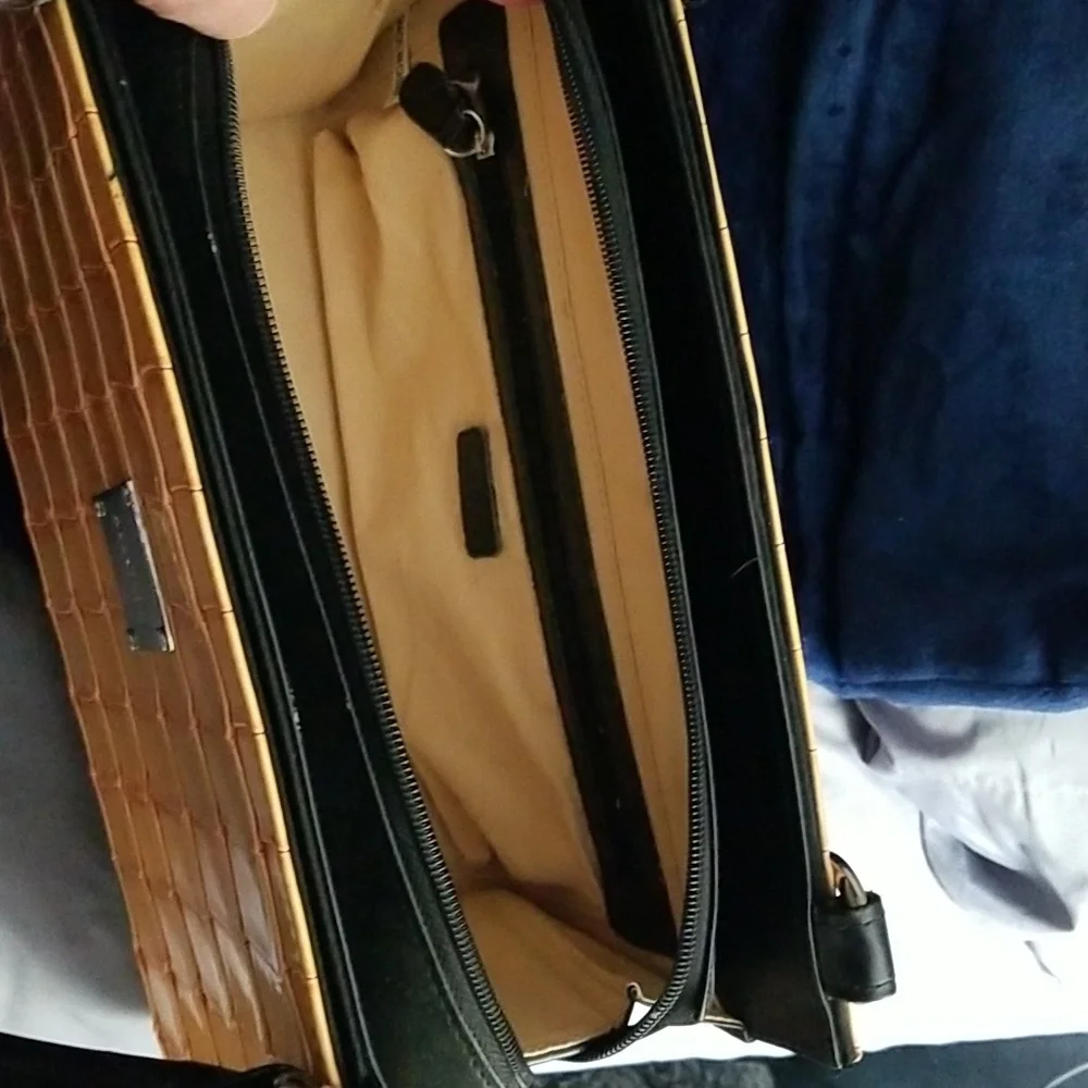 Miche Shoulder Bag (Black) With Burnt Orange Crocodile-Embossed Shell In CHLOE - Picture 3 of 14